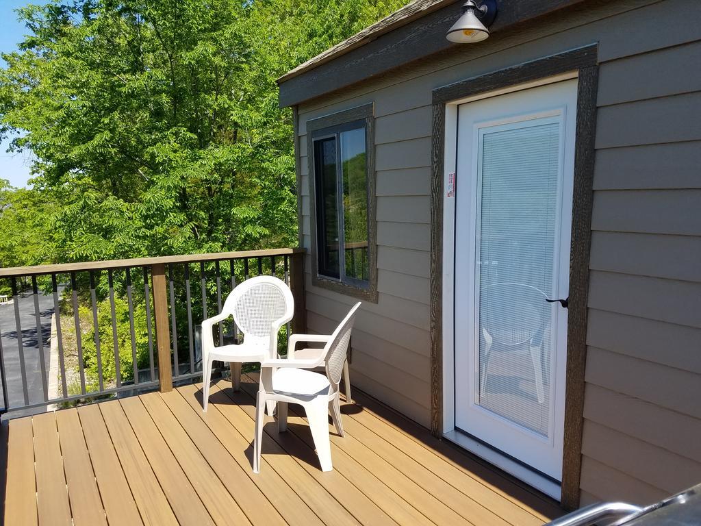 Holiday Shores Resort オーセージ・ビーチ エクステリア 写真